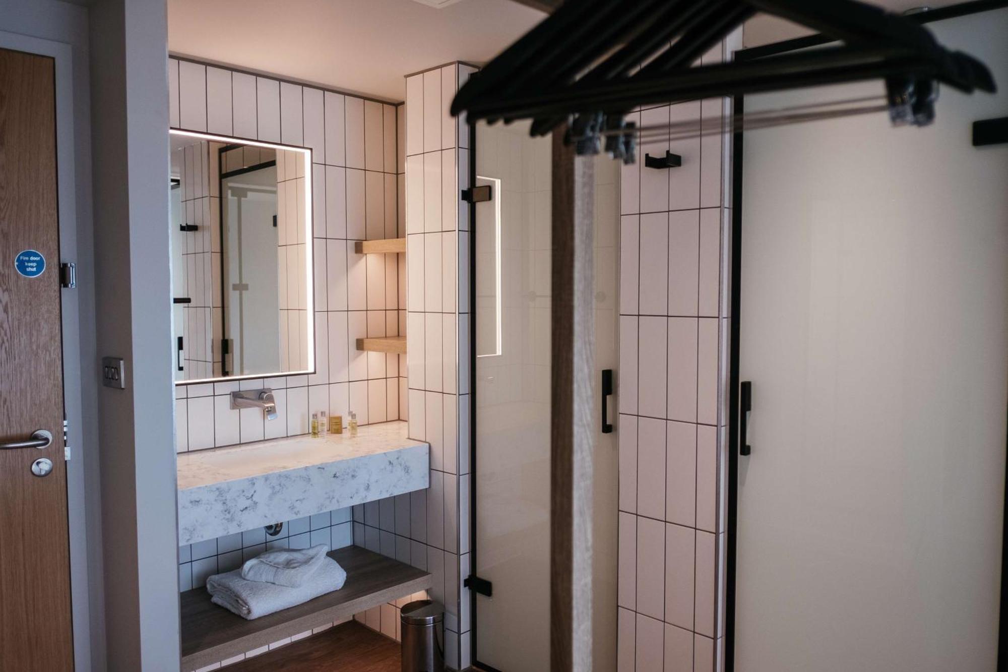 Ixora Hotel & Spa كونوي المظهر الخارجي الصورة