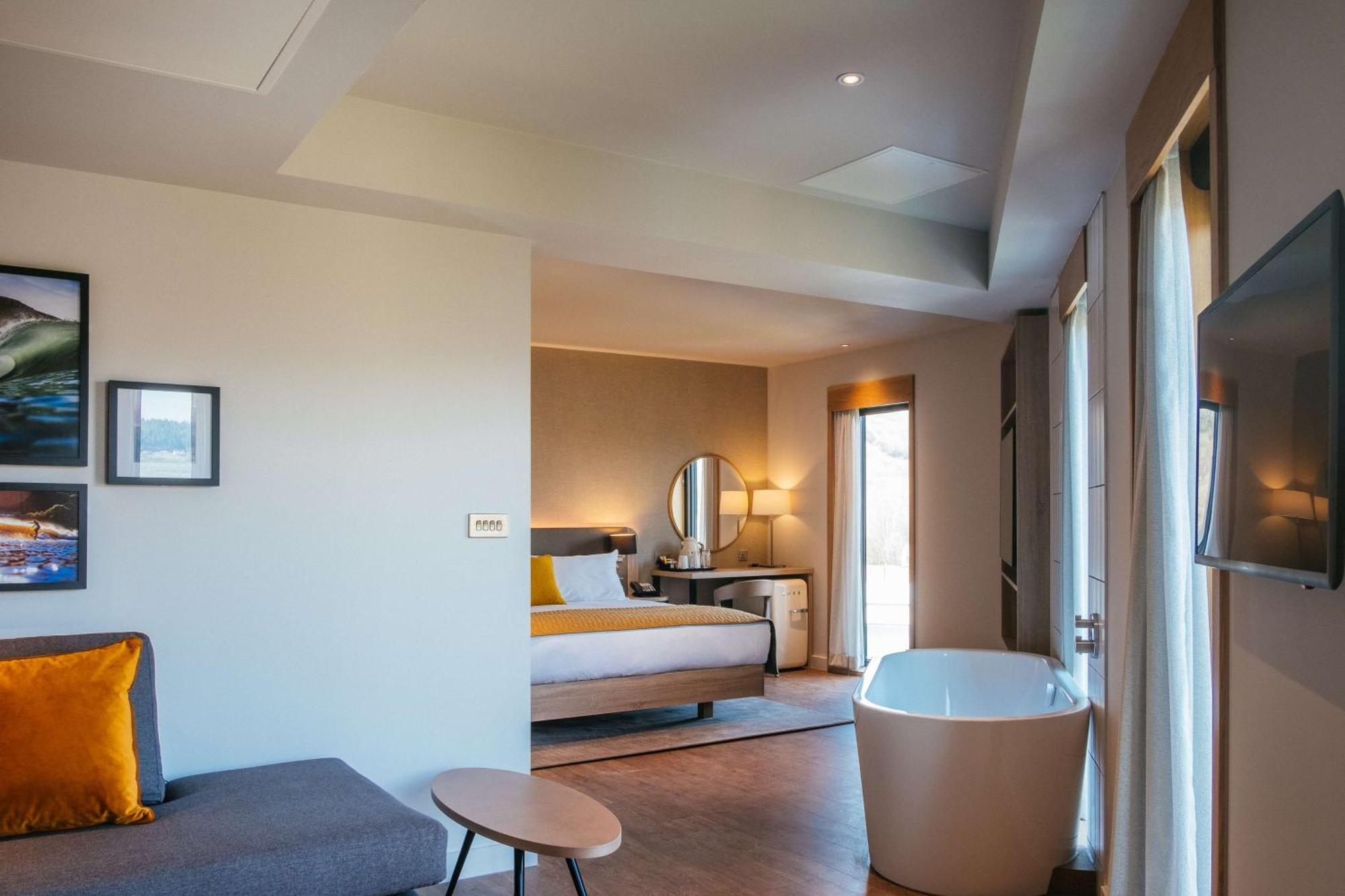 Ixora Hotel & Spa كونوي المظهر الخارجي الصورة