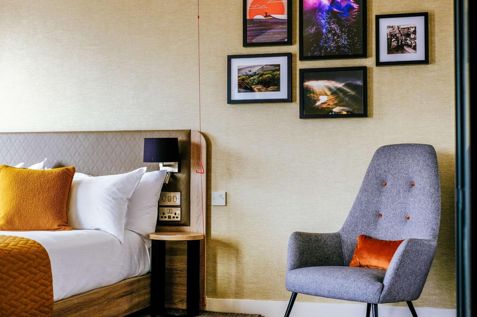 Hilton Garden Inn Snowdonia كونوي المظهر الخارجي الصورة